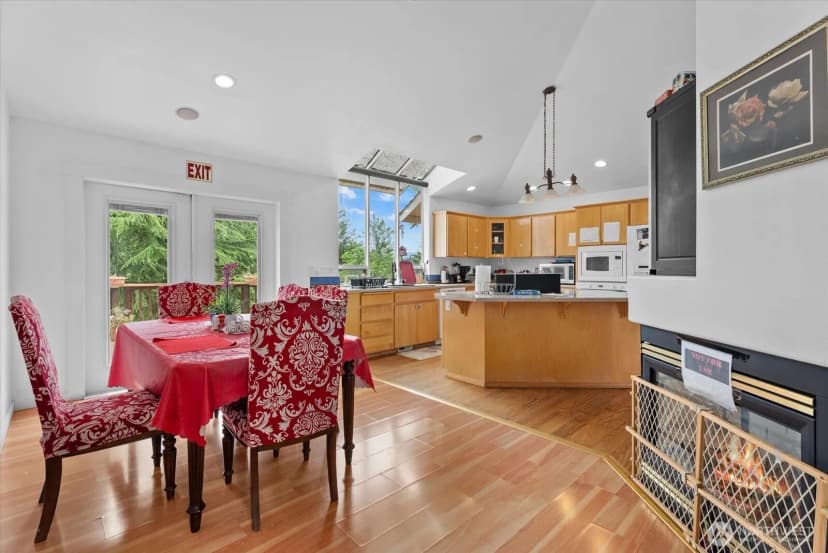 Property photo for 9100 189 Avenue Ct E, Bonney Lake photo 11