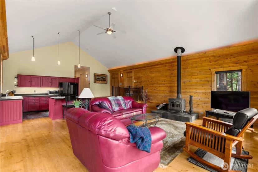 Property photo for 32 Cassal Road, Winthrop photo 18