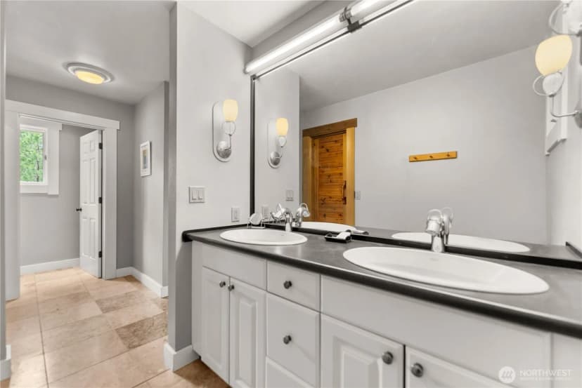 Property photo for 32 Cassal Road, Winthrop photo 21