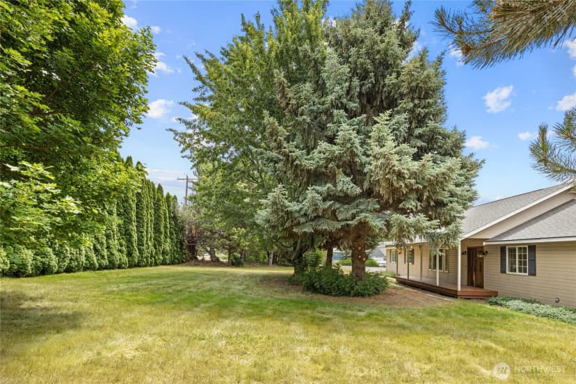 Property photo for 611 E Kyllo Road, Ellensburg photo 10