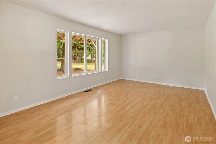 Property photo for 611 E Kyllo Road, Ellensburg photo 23