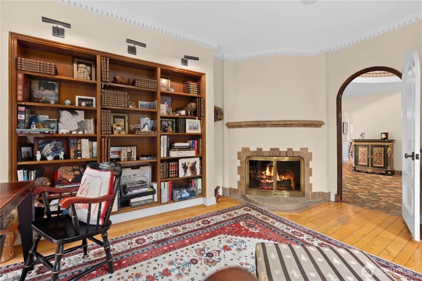 Property photo for 180 Lake Washington Boulevard E, Seattle photo 20