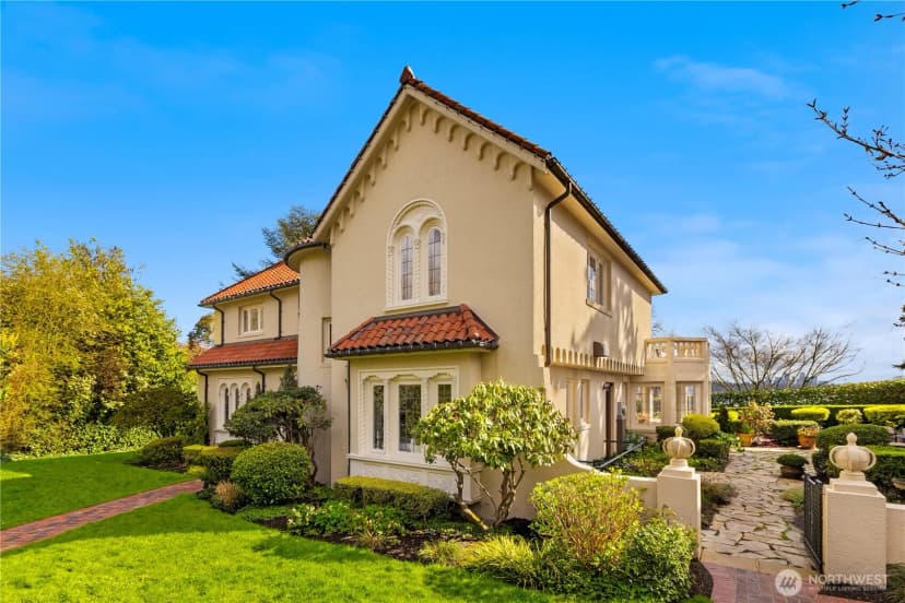 Property photo for 180 Lake Washington Boulevard E, Seattle photo 34