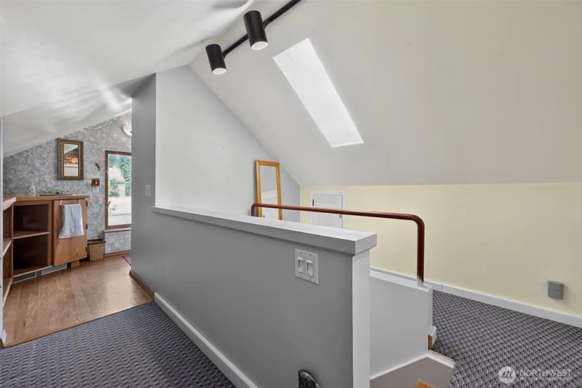 Property photo for 8045 26th Avenue Nw, Seattle photo 31