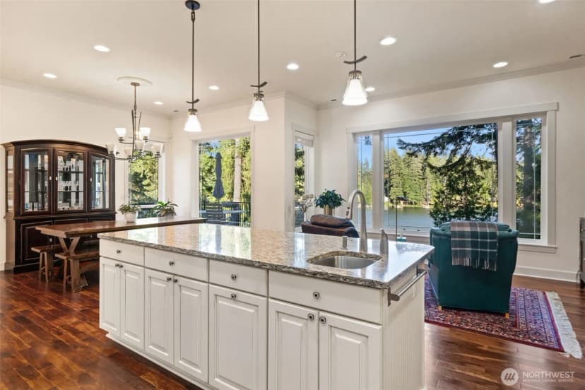 Property photo for 13413 Wye Lake Boulevard Sw, Port Orchard photo 19