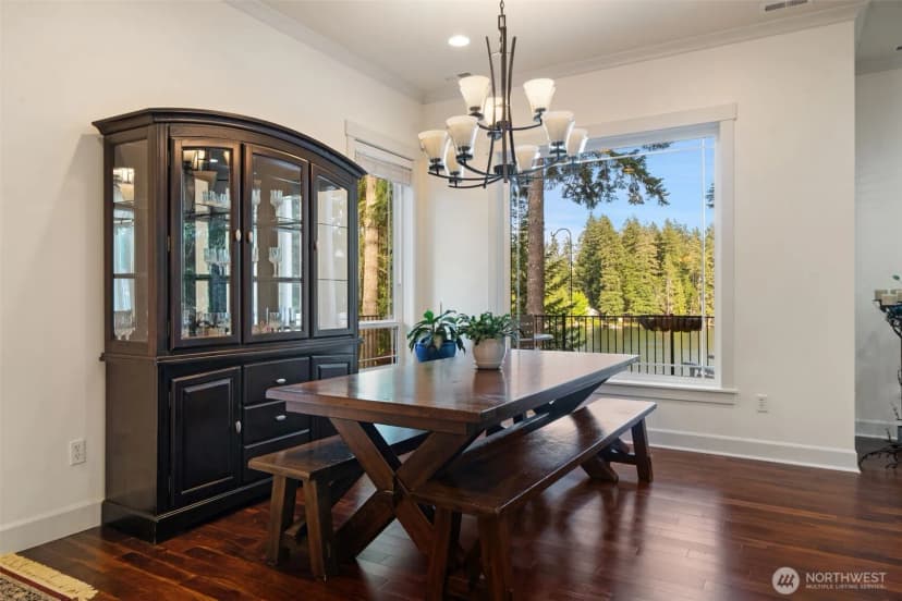 Property photo for 13413 Wye Lake Boulevard Sw, Port Orchard photo 11