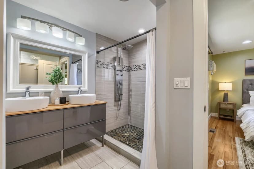 Property photo for 14511 Ne 4th Street, Bellevue photo 23
