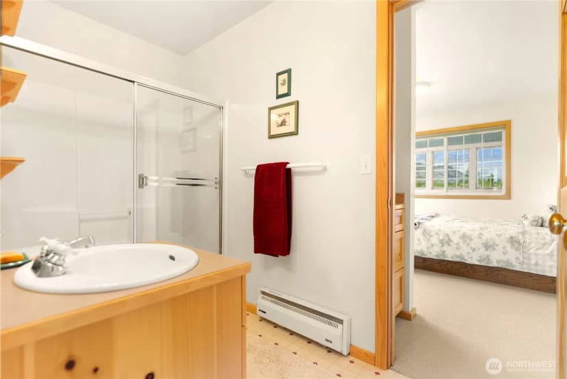 Property photo for 7 Arrowhead Road, Winthrop photo 9