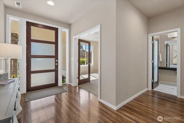 Property photo for 21317 130th Avenue Se, Kent photo 5