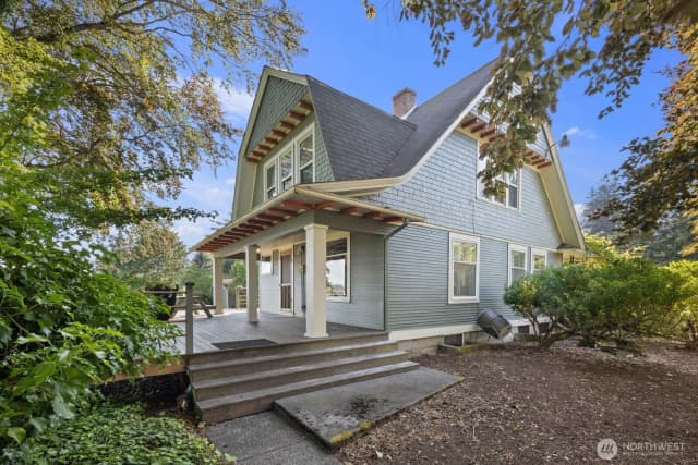 Property photo for 732 S Summit Avenue, Bremerton photo 4