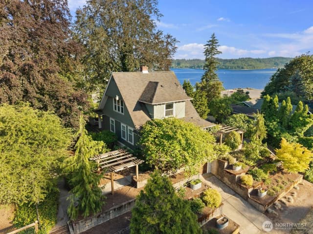 Property photo for 732 S Summit Avenue, Bremerton photo 5