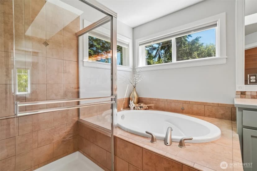 Property photo for 7333 N Creek Loop, Gig Harbor photo 21