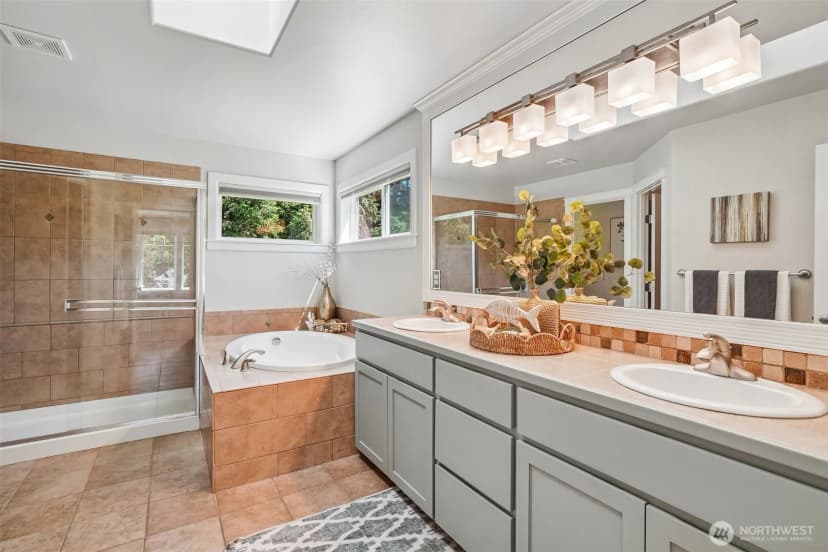 Property photo for 7333 N Creek Loop, Gig Harbor photo 20