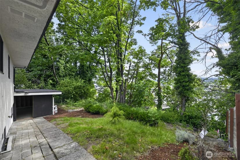 Property photo for 98 Hardie Avenue Sw, Renton photo 34