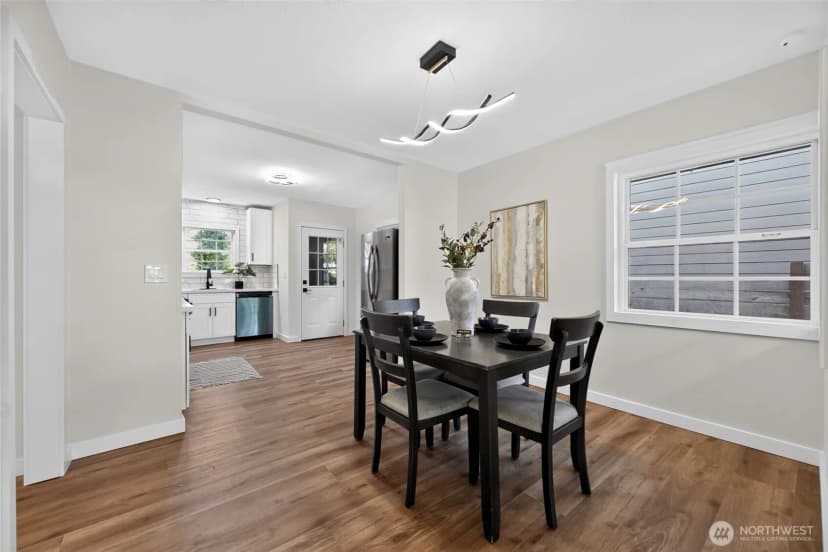 Property photo for 98 Hardie Avenue Sw, Renton photo 15