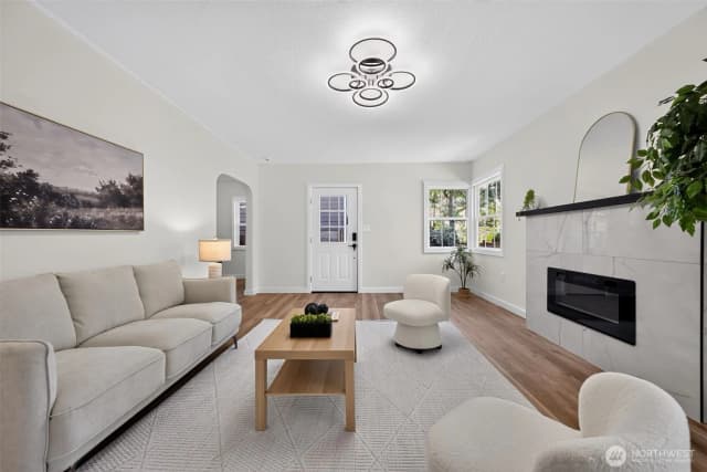 Property photo for 98 Hardie Avenue Sw, Renton photo 5