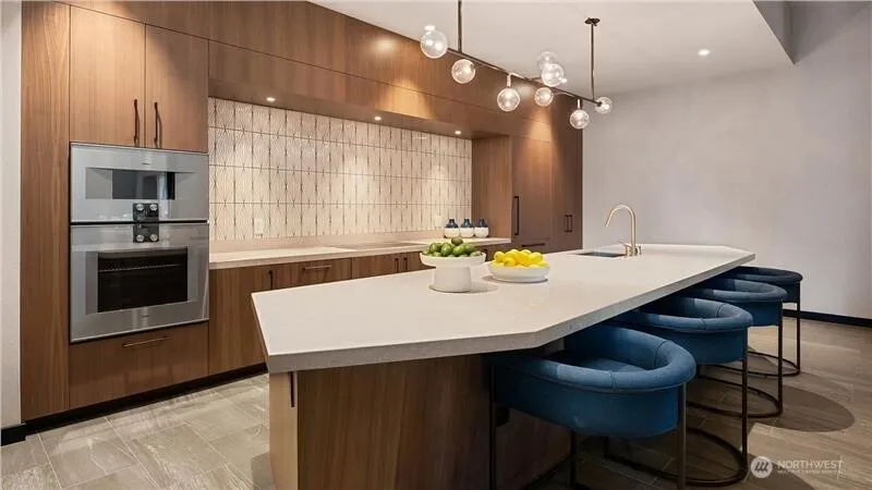 Property photo for 188 Bellevue Way Ne #311, Bellevue photo 28