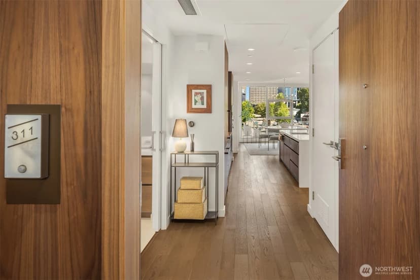 Property photo for 188 Bellevue Way Ne #311, Bellevue photo 4