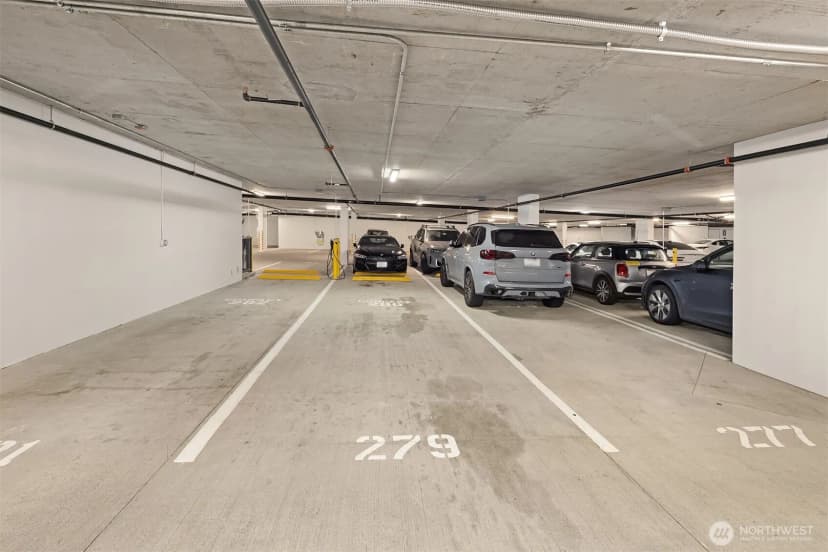 Property photo for 188 Bellevue Way Ne #311, Bellevue photo 27