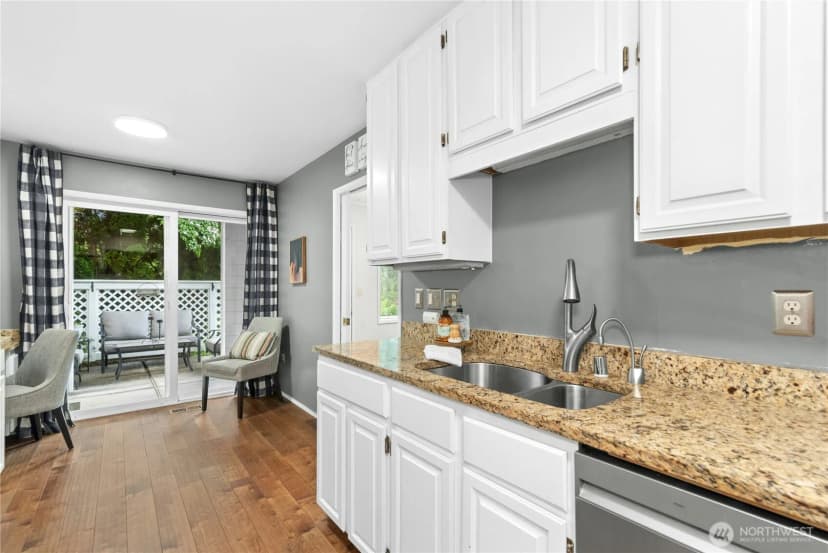 Property photo for 4124 Providence Point Drive Se #1014, Issaquah photo 10