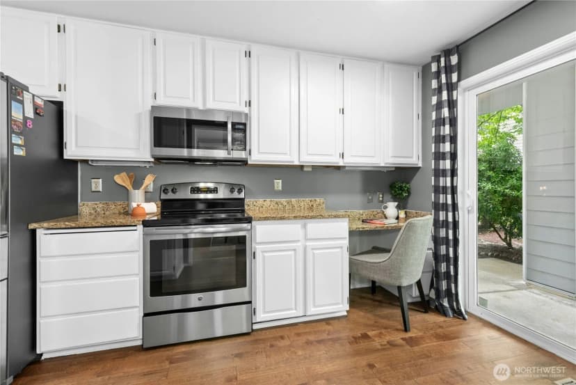 Property photo for 4124 Providence Point Drive Se #1014, Issaquah photo 8