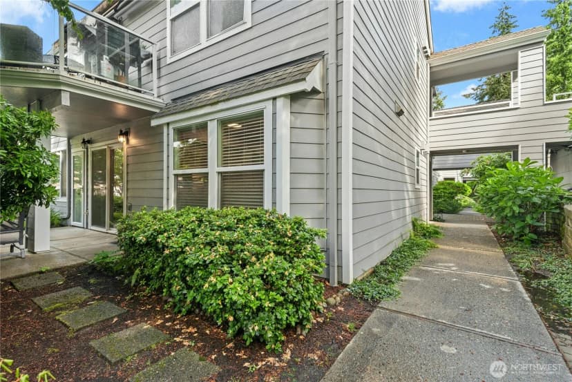 Property photo for 4124 Providence Point Drive Se #1014, Issaquah photo 22