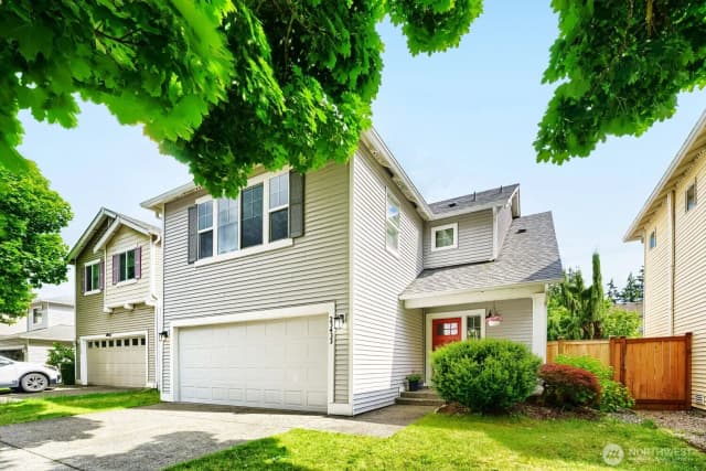 Property photo for 23433 Se 243rd Street, Maple Valley photo 2