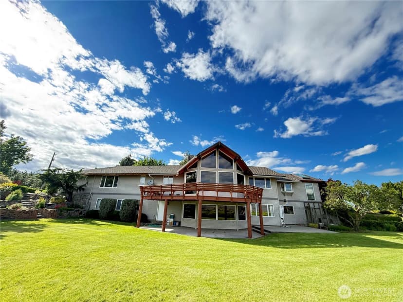 Property photo for 24 Valley View Drive, Omak