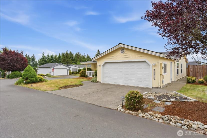 Property photo for 17613 18th Avenue Ct E #94, Spanaway photo 2
