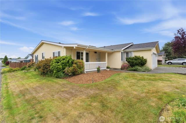 Property photo for 17613 18th Avenue Ct E #94, Spanaway photo 3