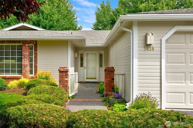 Property photo for 3414 Fairbanks Avenue, Yakima photo 4