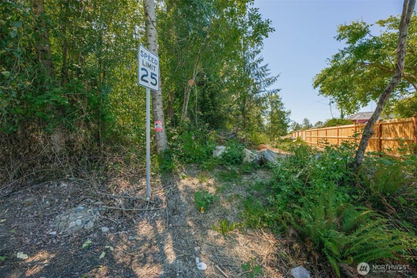 Property photo for 57 Xx 79th Avenue Ne, Marysville photo 14
