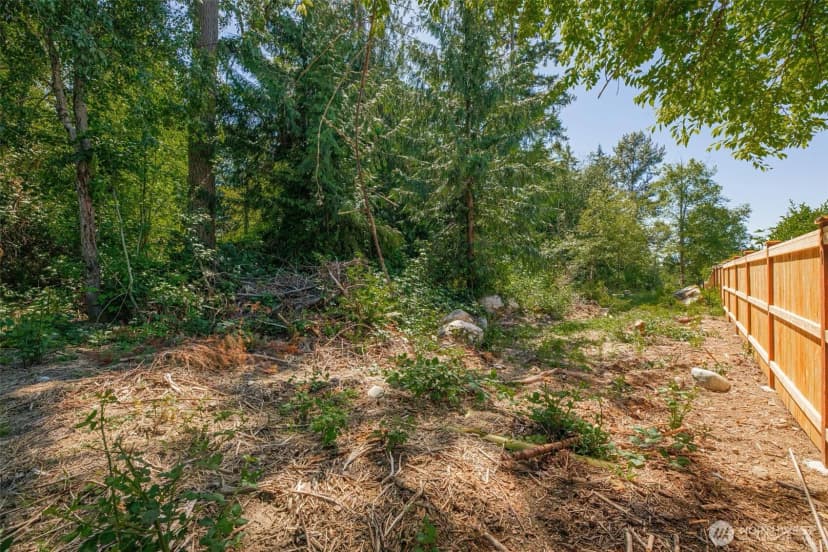 Property photo for 57 Xx 79th Avenue Ne, Marysville photo 16