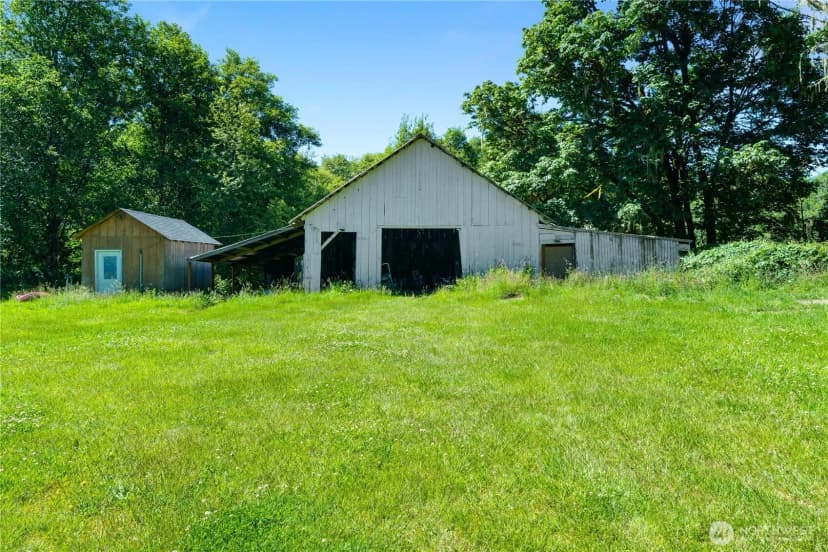 Property photo for 1904 North River Rd, Cosmopolis photo 19