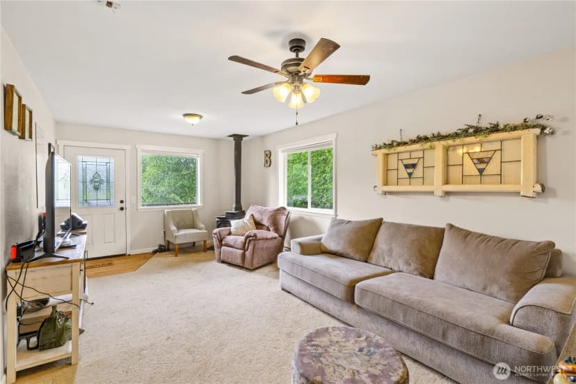 Property photo for 1904 North River Rd, Cosmopolis photo 6