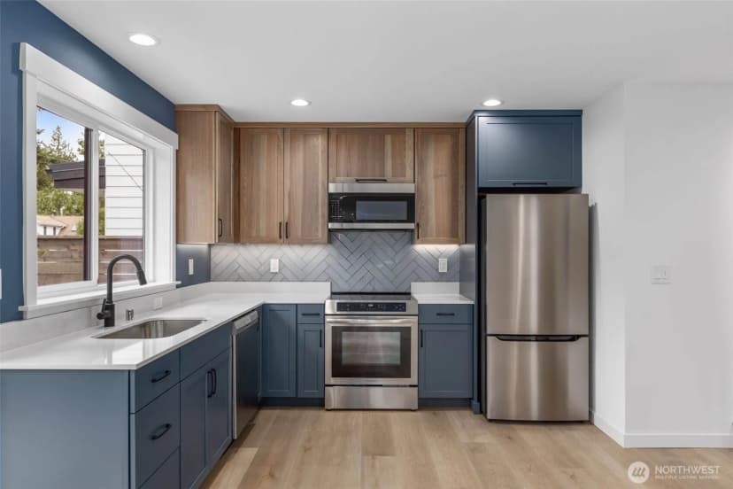 Property photo for 11052 2nd Avenue Nw, Seattle photo 6