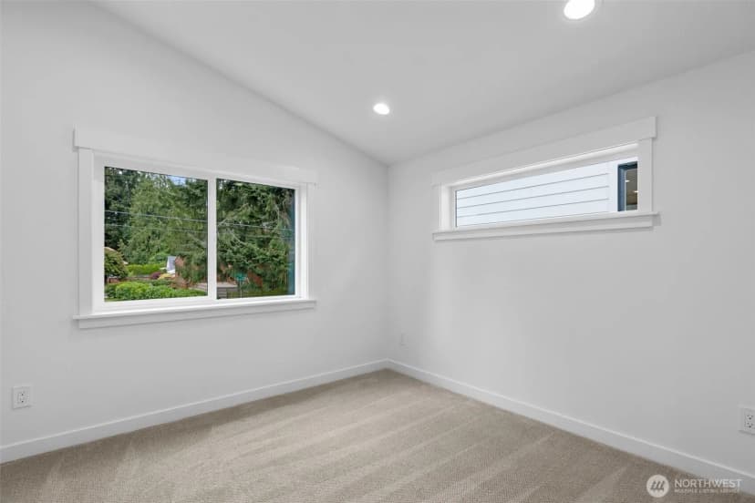 Property photo for 11052 2nd Avenue Nw, Seattle photo 23