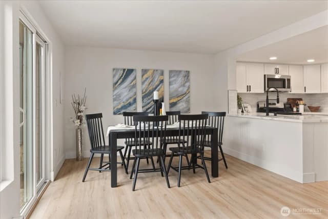 Property photo for 1035 156th Avenue Ne #33t, Bellevue photo 3