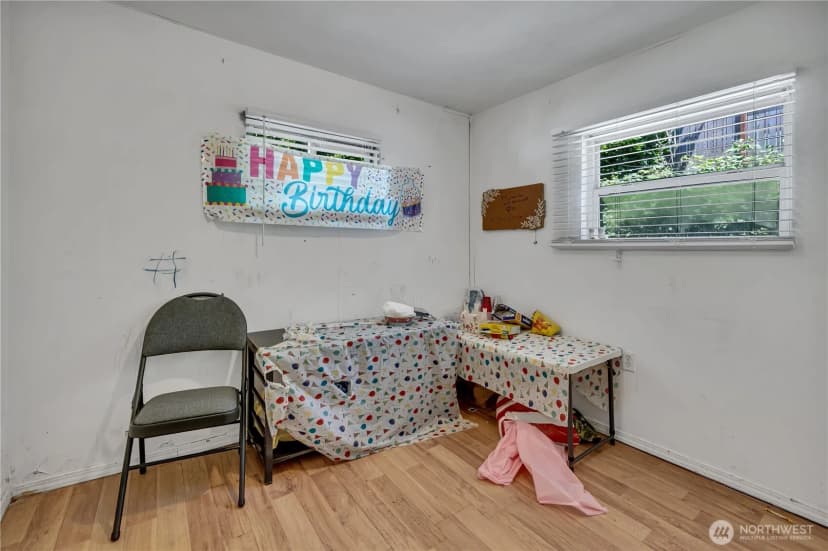 Property photo for 2820 29th Avenue S, Seattle photo 10