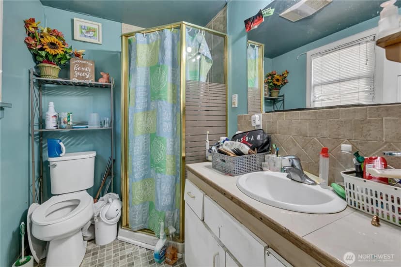 Property photo for 2820 29th Avenue S, Seattle photo 8