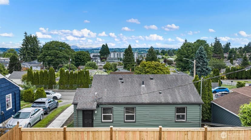 Property photo for 1624 Pine Street #1, Everett photo 24