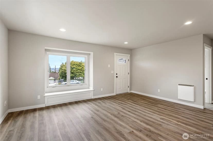 Property photo for 1624 Pine Street #1, Everett photo 12