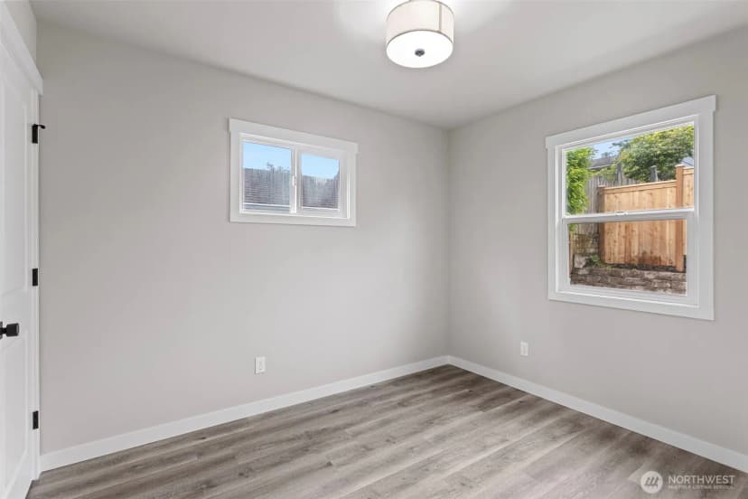 Property photo for 1624 Pine Street #1, Everett photo 17