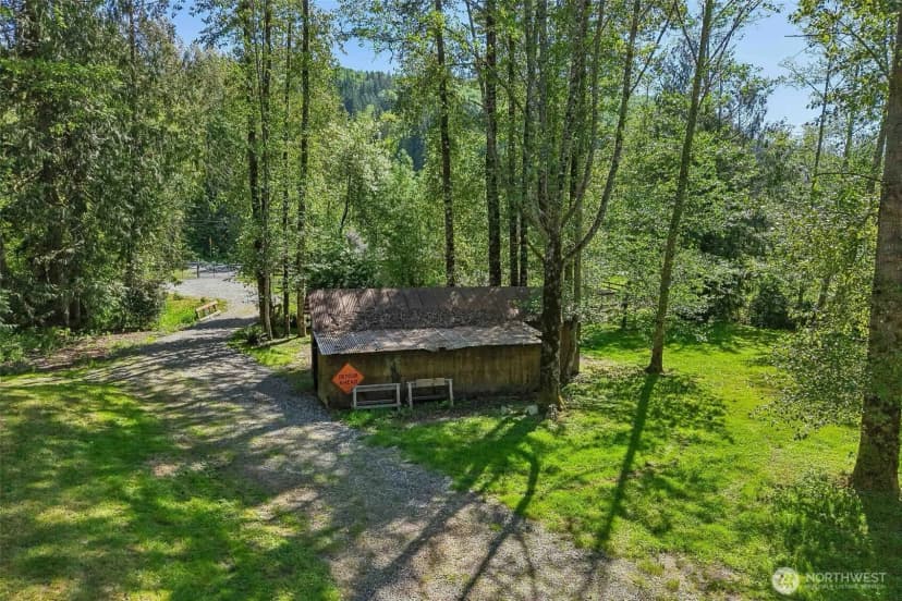 Property photo for 21199 Grip Road, Sedro Woolley photo 34