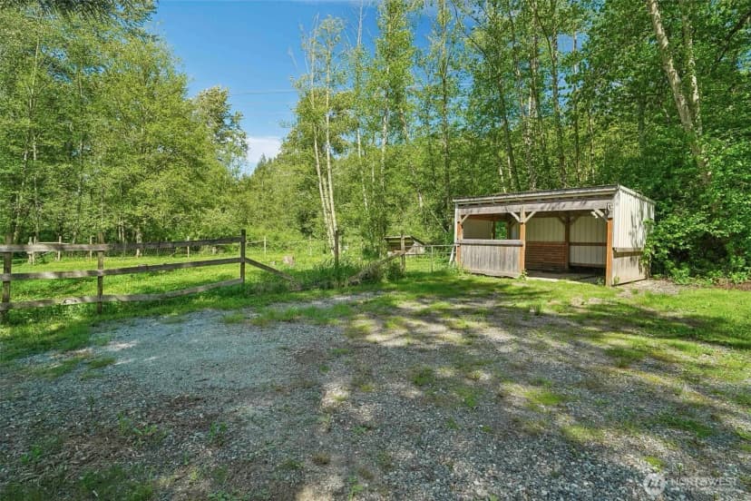Property photo for 21199 Grip Road, Sedro Woolley photo 29