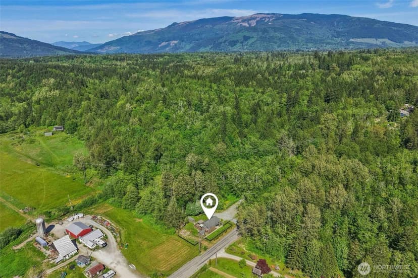 Property photo for 21199 Grip Road, Sedro Woolley photo 36