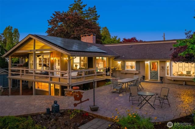 Property photo for 405 Lakeshore Drive, Centralia photo 5
