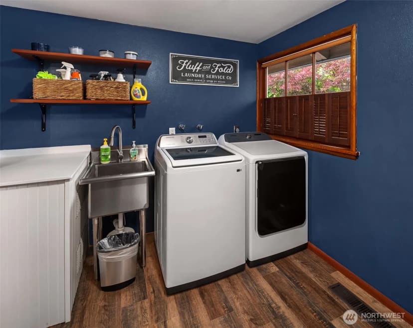 Property photo for 405 Lakeshore Drive, Centralia photo 32