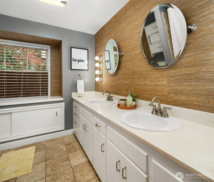 Property photo for 405 Lakeshore Drive, Centralia photo 22