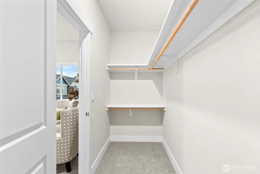 Property photo for 1075 Red Apple Road #e18, Wenatchee photo 24